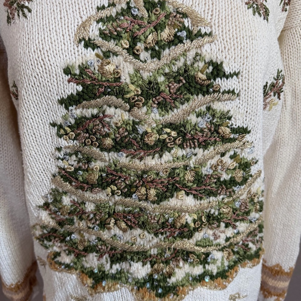 Vintage Hand-Embellished Christmas Tree Sweater – Size L - Picture 4 of 14